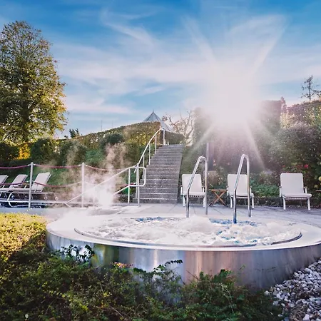 Schloss Moenchstein Hotel Salzburg