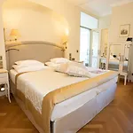 Schloss Moenchstein Hotell Salzburg