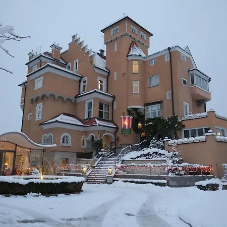 Szálloda Schloss Moenchstein