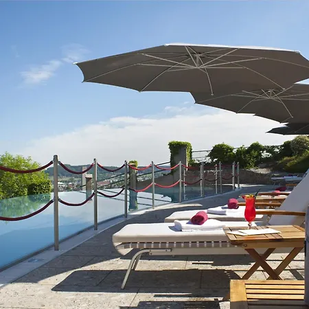 Schloss Moenchstein Salzburg