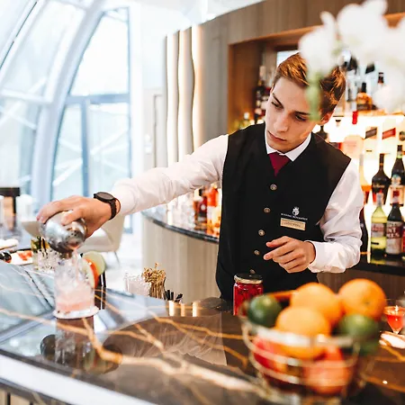 シュロス メンヒシュタイン 5* ザルツブルク