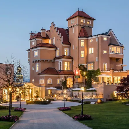 Schloss Moenchstein 5* Salzburg