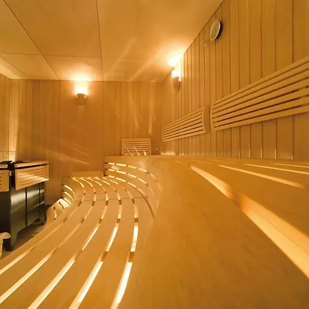 Hotel Schloss Mönchstein