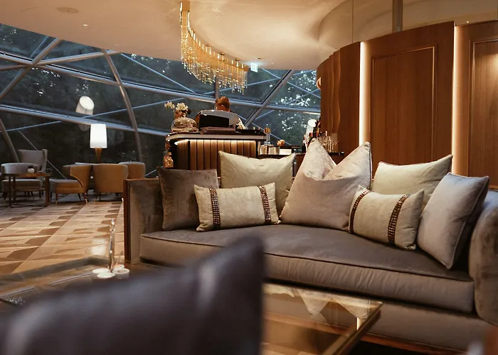 슐로스 뮌크슈타인 호텔 5*