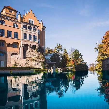 Schloss Moenchstein Szálloda 5*