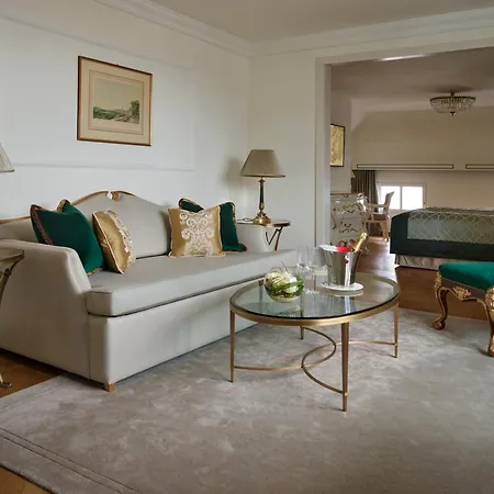 Schloss Moenchstein Salzburgo