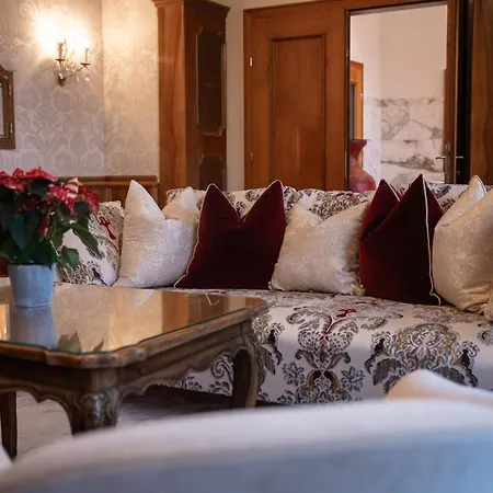 Schloss Moenchstein Hotel Salzburgo